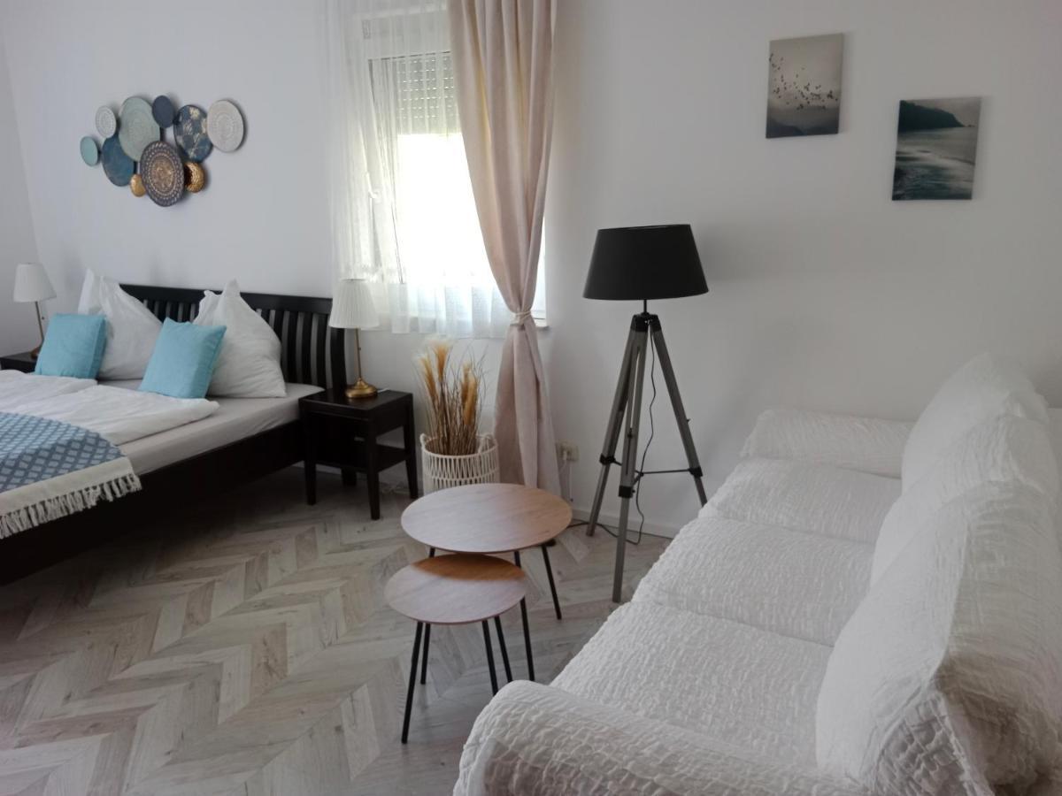 Appartement Landhaus Felsenkeller Sankt Kanzian am Klopeiner See Eksteriør bilde