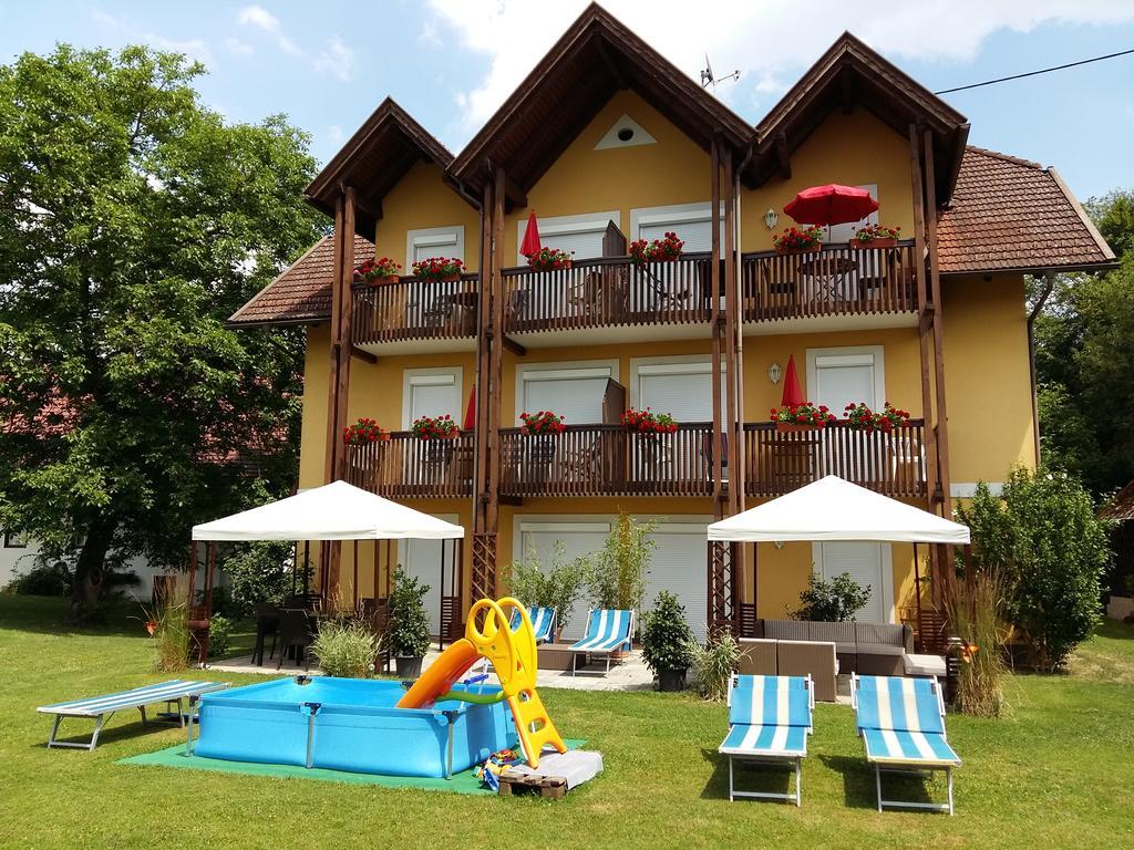 Appartement Landhaus Felsenkeller Sankt Kanzian am Klopeiner See Eksteriør bilde